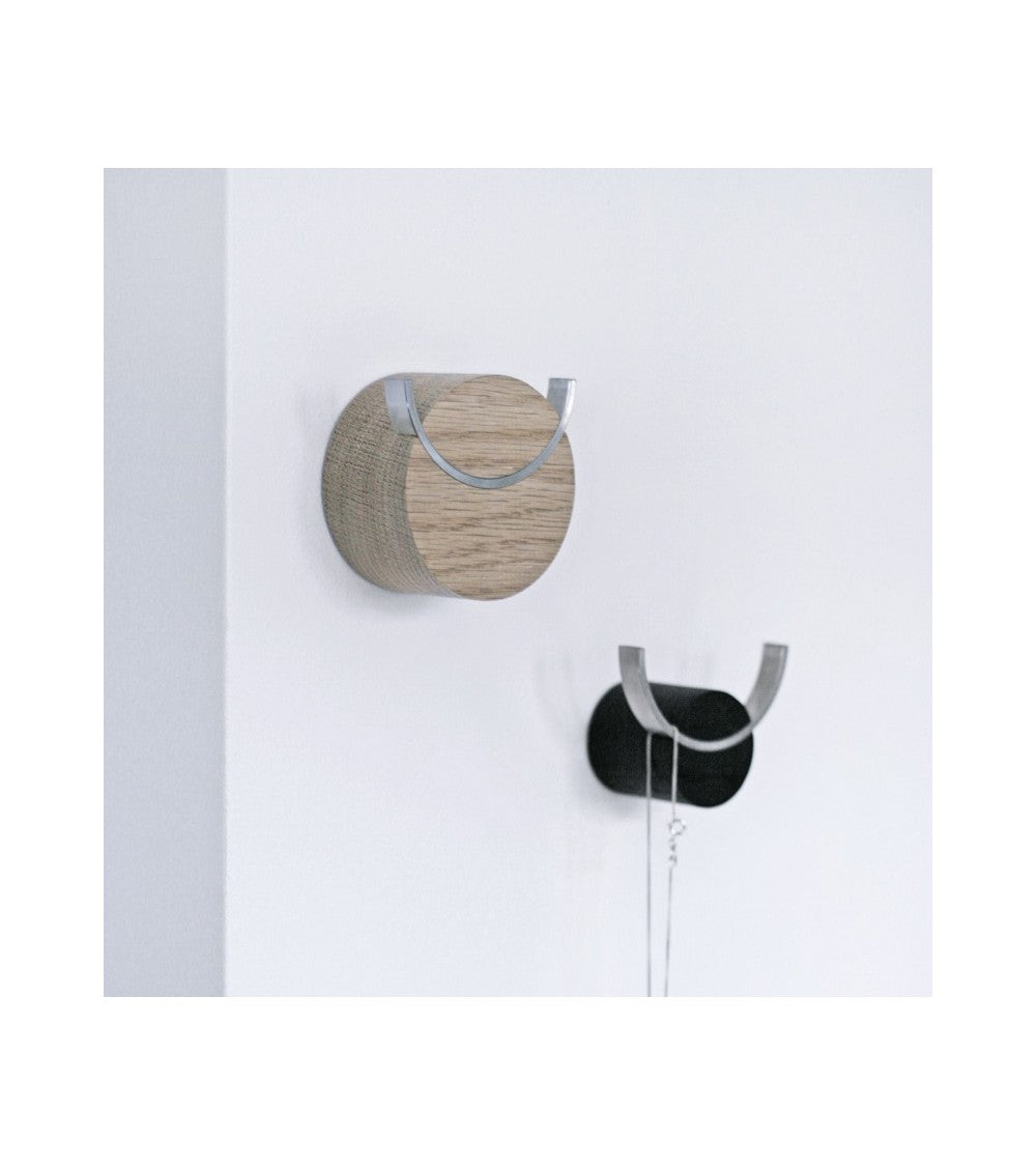 HJORT wall hook oak, stainless stell (Size M)