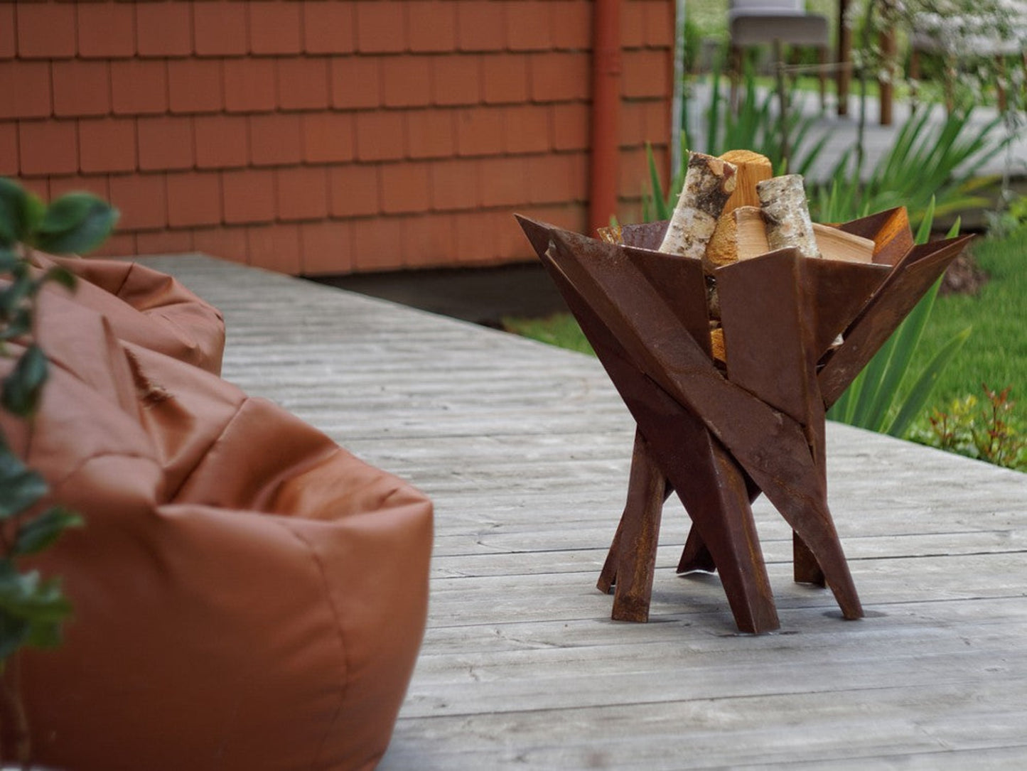 PHOENIX FLOWER bålpanne i rustende stål