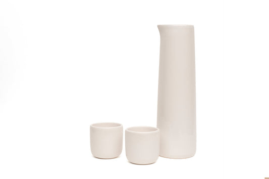 FUGL karaffel med 2 kopper (hvit)