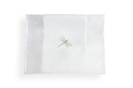 100 % lin bordløper i hvit farge med fjellibelle