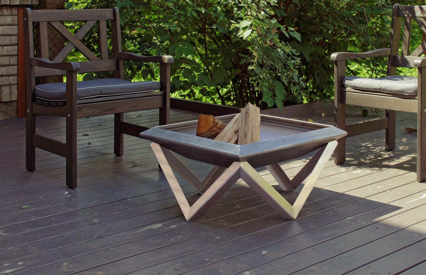 DIA solid firkantet bålpanne med rustfritt beina