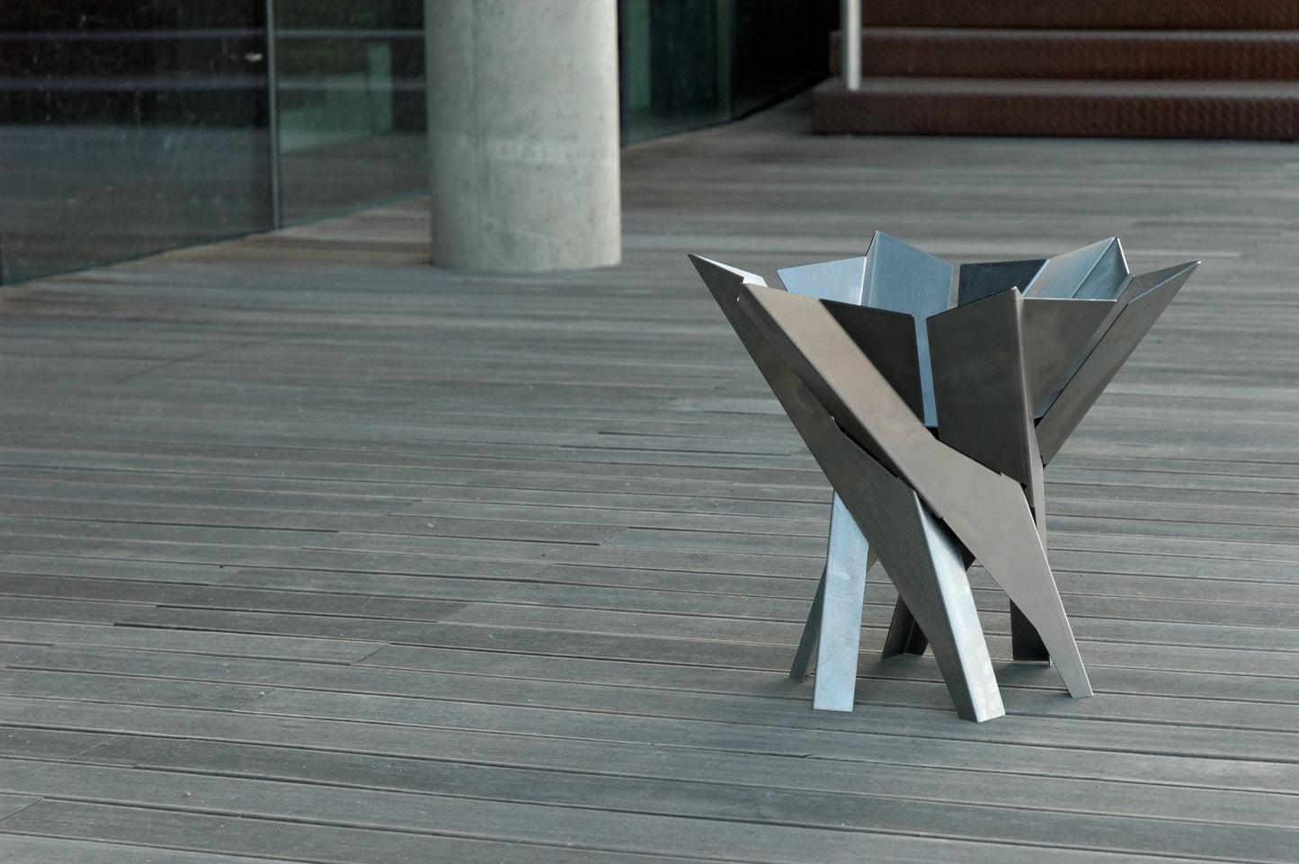 PHOENIX FLOWER bålpanne i rustfritt stål